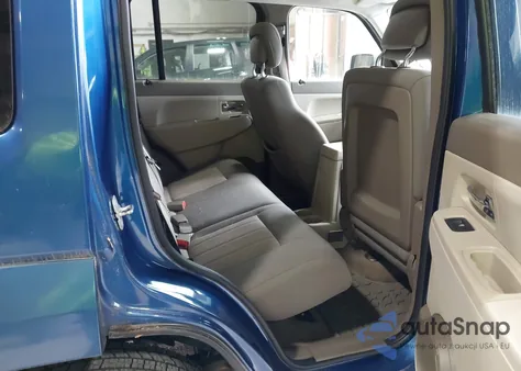 2010 Jeep Liberty Sport from USA, damaged, VIN 1J4PN2GKXAW115362